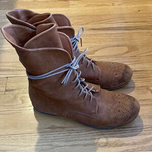 P. Monjo sz 39 leather lace up boots flat Made is Spain